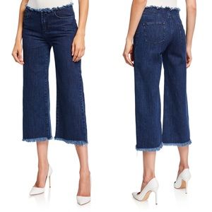 NWT CAARA Lorainne Frayed Cropped Jeans
